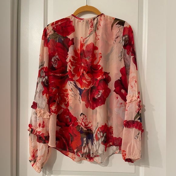 LS Ruffle SLV Blouse - Picture 7 of 7